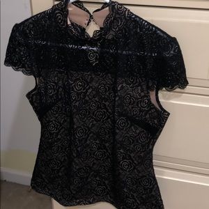 New lace top